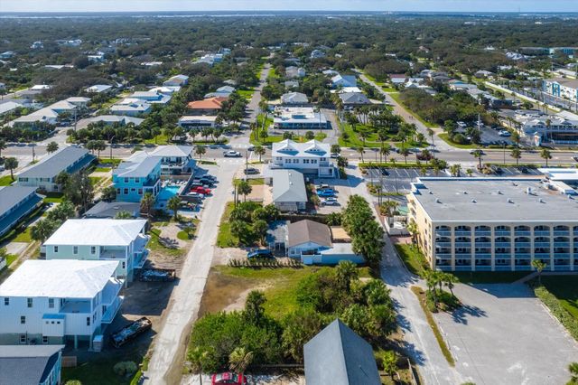 8 13th St, St Augustine Beach, FL 32080