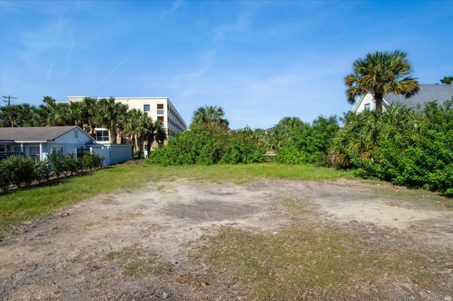 8 13th St, St Augustine Beach, FL 32080