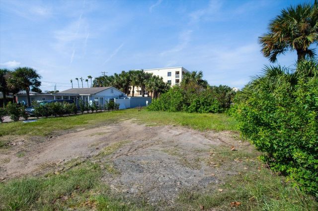 8 13th St, St Augustine Beach, FL 32080
