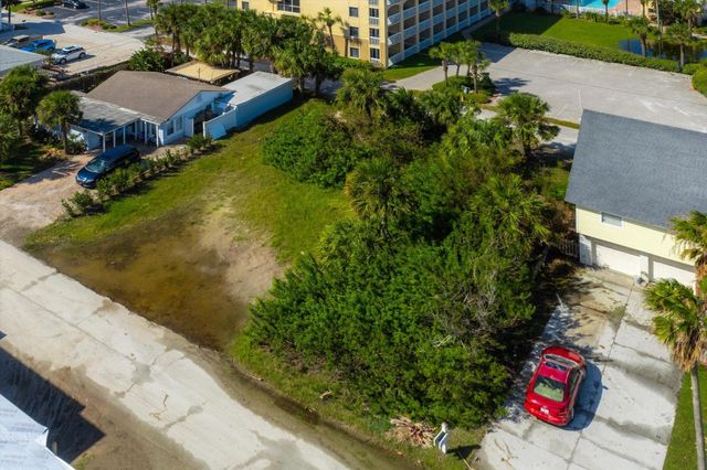 8 13th St, St Augustine Beach, FL 32080