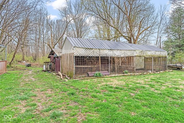 7647 E North Drive, Camby, IN 46113