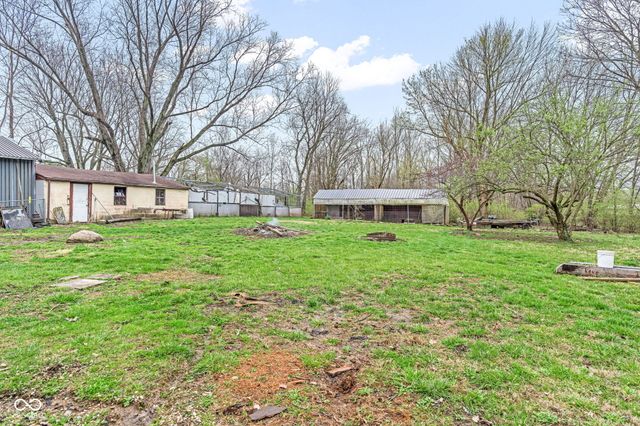 7647 E North Drive, Camby, IN 46113