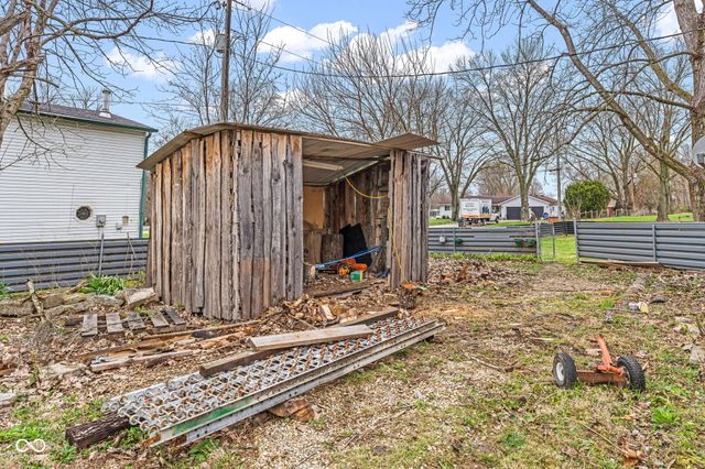 7647 E North Drive, Camby, IN 46113