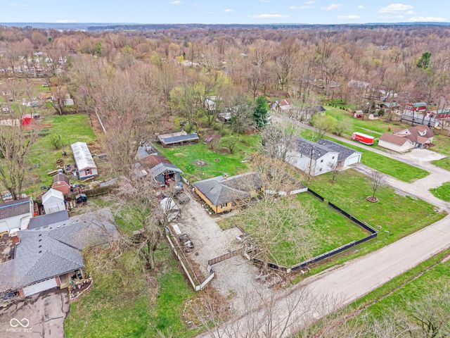 7647 E North Drive, Camby, IN 46113