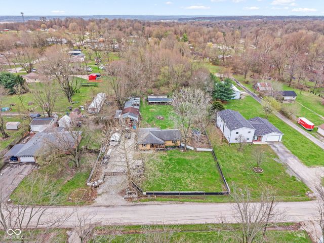 7647 E North Drive, Camby, IN 46113