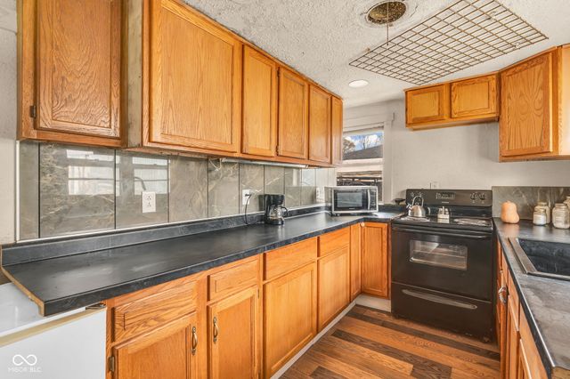 7647 E North Drive, Camby, IN 46113