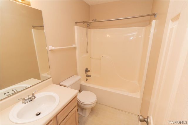 8357 GRAND OAK Court, Montgomery, AL 36117