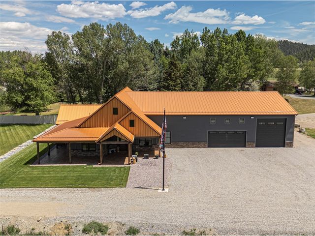 29 Lower Hawk Valley Road, Columbus, MT 59019