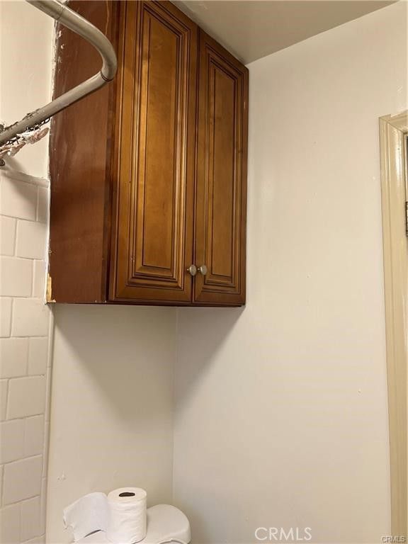 8813 Hoover, Los Angeles, CA 90044