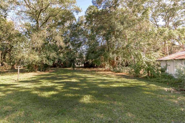 3970 N Foster Dr, Baton Rouge, LA 70805