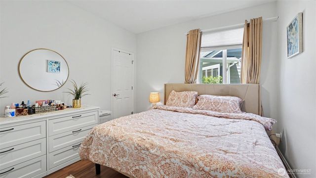 17337 SE 185th Place, Renton, WA 98058