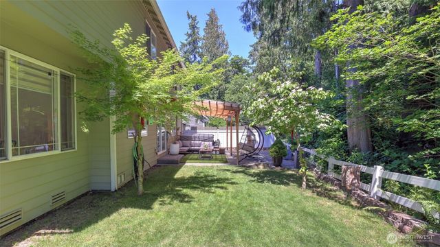 17337 SE 185th Place, Renton, WA 98058