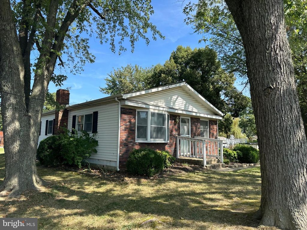 9401 ROMANCOKE RD, Stevensville, MD 21666