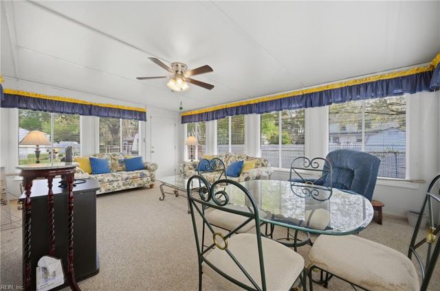 7 Jennifer LN, Hampton, VA 23669