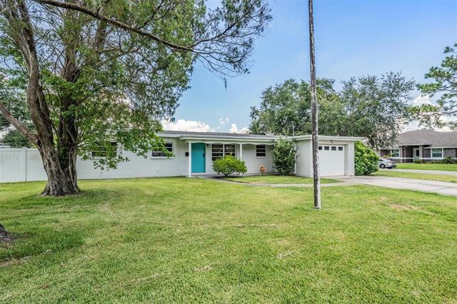 1871 N 63RD, St Petersburg, FL 33702