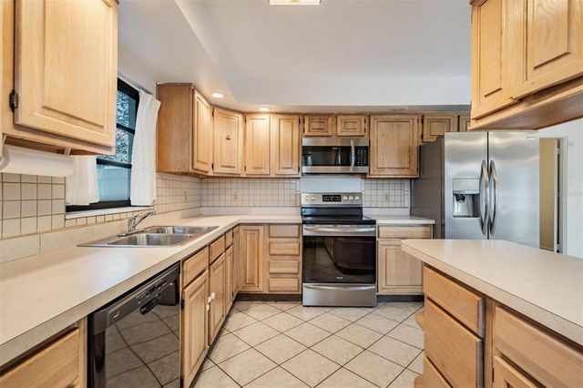 1871 N 63RD, St Petersburg, FL 33702