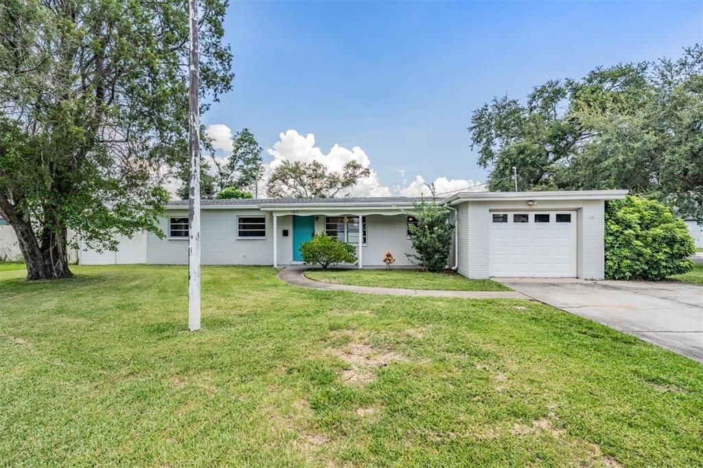 1871 N 63RD, St Petersburg, FL 33702
