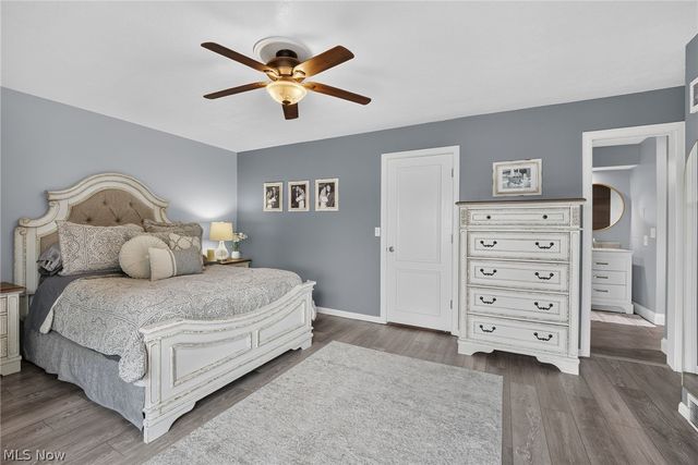4448 Merlin Drive, Green, OH 44685