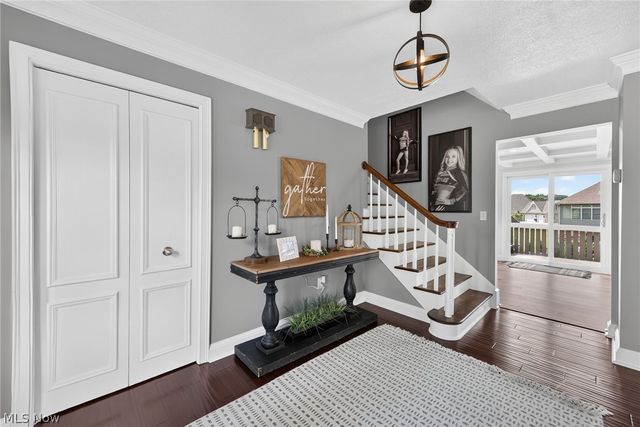 4448 Merlin Drive, Green, OH 44685