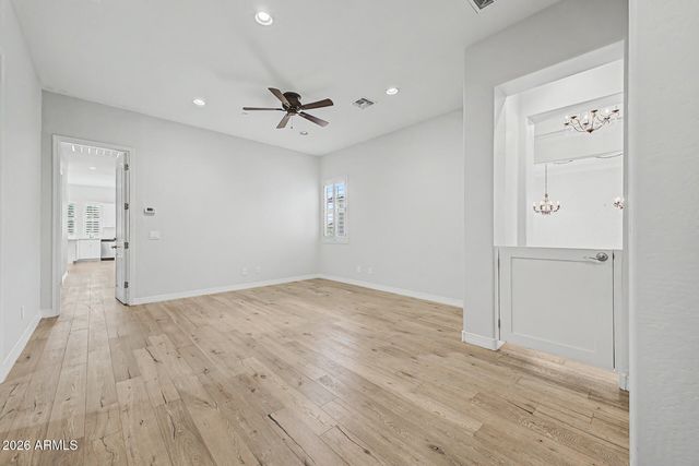 8406 W LOUISE Court, Peoria, AZ 85383
