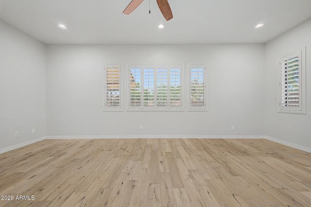 8406 W LOUISE Court, Peoria, AZ 85383