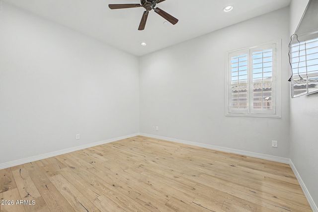 8406 W LOUISE Court, Peoria, AZ 85383