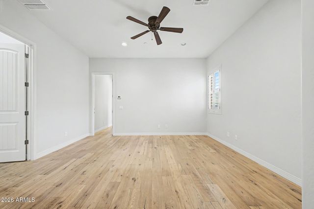 8406 W LOUISE Court, Peoria, AZ 85383