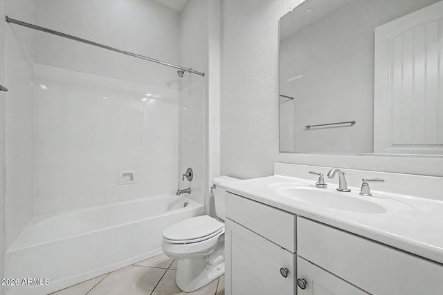 8406 W LOUISE Court, Peoria, AZ 85383