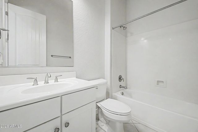8406 W LOUISE Court, Peoria, AZ 85383