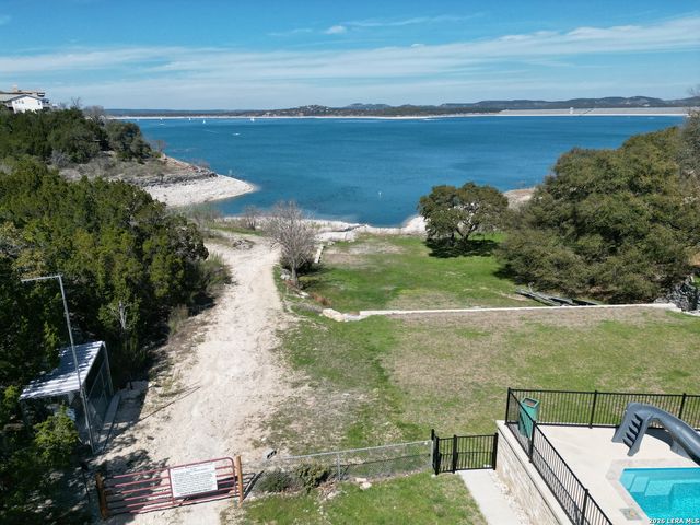 2339 Triple Peak, Canyon Lake, TX 78133