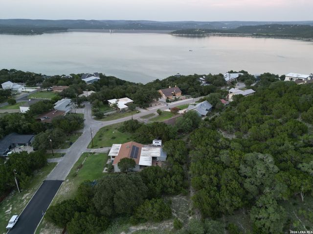 2339 Triple Peak, Canyon Lake, TX 78133