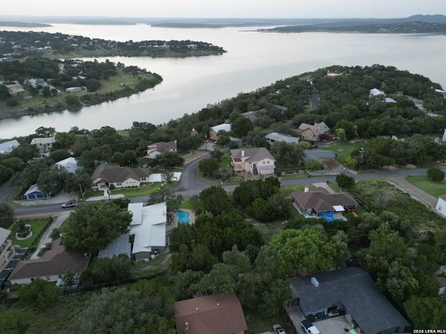 2339 Triple Peak, Canyon Lake, TX 78133