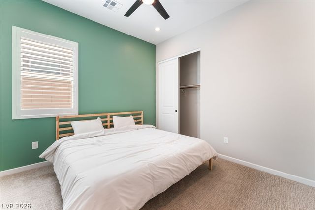 9013 Pinyon Bluff Street, Las Vegas, NV 89166