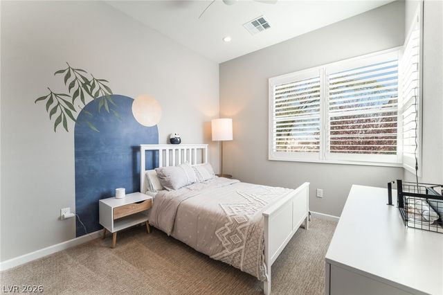 9013 Pinyon Bluff Street, Las Vegas, NV 89166