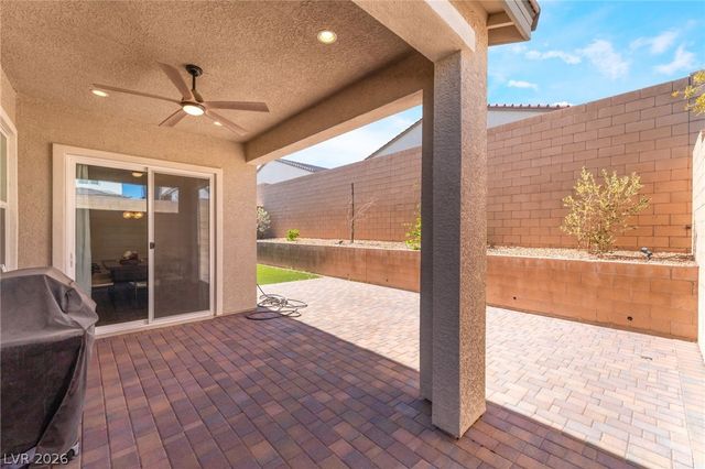 9013 Pinyon Bluff Street, Las Vegas, NV 89166