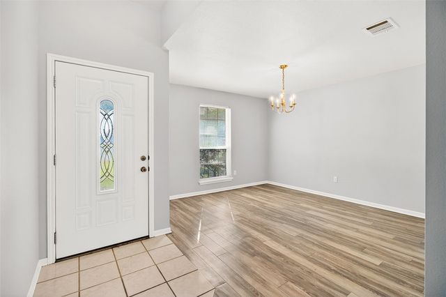 519 Moore Ave, Portland, TX 78374