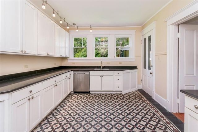 3220 Bay Front Road, Mobile, AL 36605