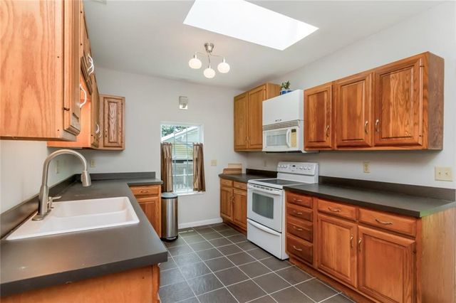 3220 Bay Front Road, Mobile, AL 36605