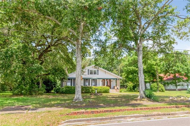 3220 Bay Front Road, Mobile, AL 36605