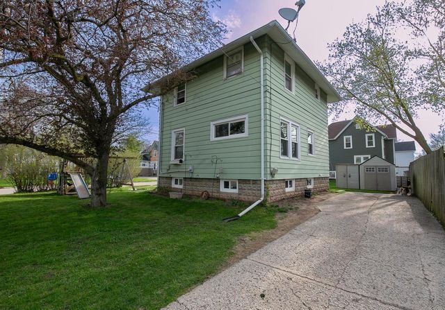 620 SHERRY STREET, Neenah, WI 54956