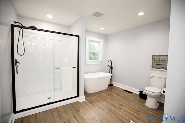 3153 W Third, Farmville, VA 23901