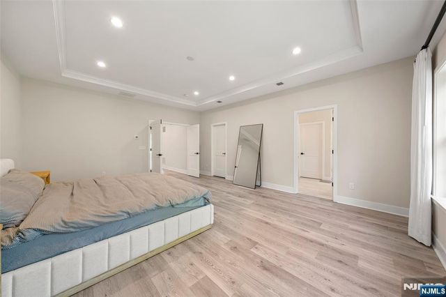 3 Azalea Lane, Cedar Grove, NJ 07009