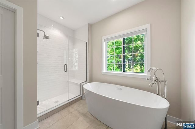 3 Azalea Lane, Cedar Grove, NJ 07009