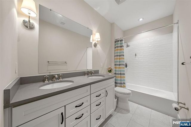 3 Azalea Lane, Cedar Grove, NJ 07009