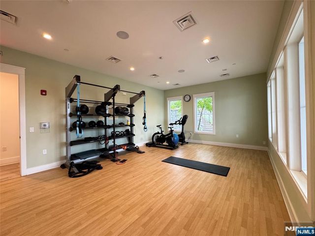 3 Azalea Lane, Cedar Grove, NJ 07009