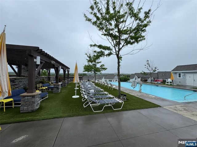 3 Azalea Lane, Cedar Grove, NJ 07009
