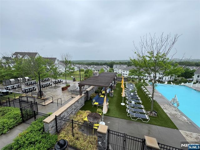 3 Azalea Lane, Cedar Grove, NJ 07009