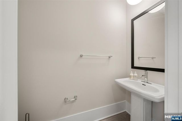 3 Azalea Lane, Cedar Grove, NJ 07009