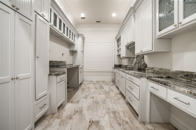 2449 Mountain View Court, Cedar Hill, TX 75104
