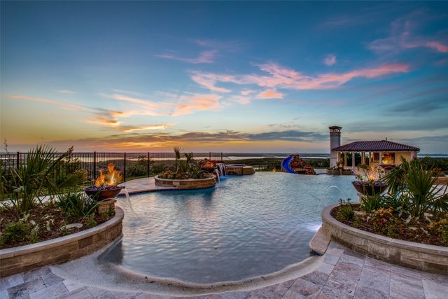 2449 Mountain View Court, Cedar Hill, TX 75104